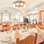 ゲストハウス Schweiger's Landgasthof